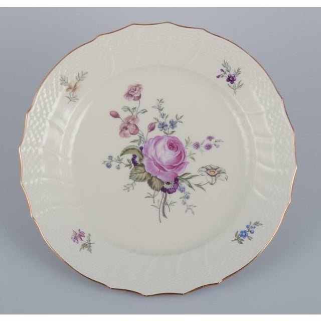 Frijsenborg Luncheon Plates in Hand-Painted Porcelain from Royal Copenhagen, 1950s, Set of 6 For Sale - Image 6 of 10