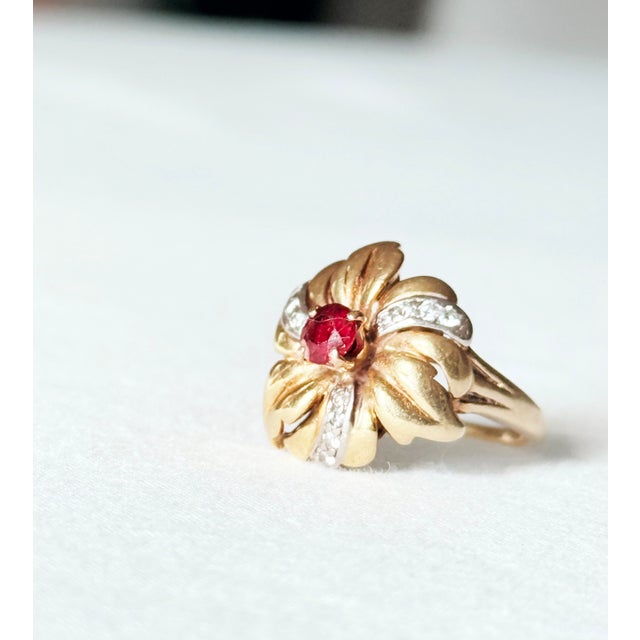 Vintage Mid-Century 18k Yellow Gold Garnet and Diamond Flower Cluster Ring, Size 7 For Sale - Image 11 of 12