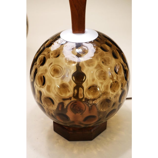 1960s Matched Pair XL Tiki Modern Pineapple Sculpture Glass Globe Walnut Table Lamps Witco For Sale In Los Angeles - Image 6 of 10