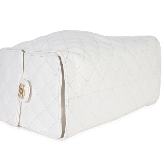 White Quilted Caviar Large Chanel 25 Hobo Handbag For Sale In New York - Image 6 of 9