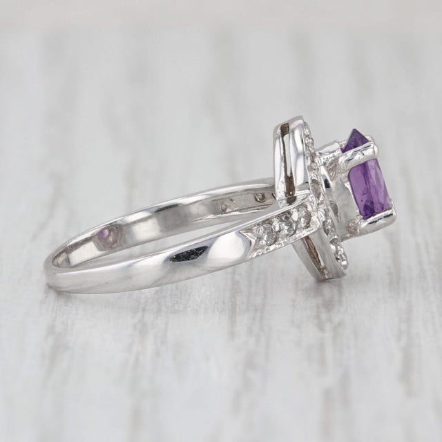Modern 0.84ctw Oval Amethyst Diamond Halo Ring 14k White Gold Size 6.5 For Sale - Image 3 of 8