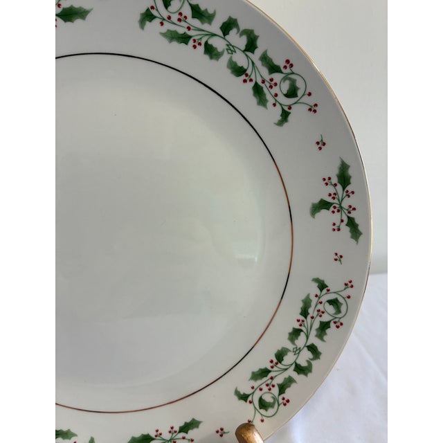 Late 20th Century Vintage Holly Berry Christmas Porcelain Dinner Plates, Set of 24 For Sale - Image 5 of 12