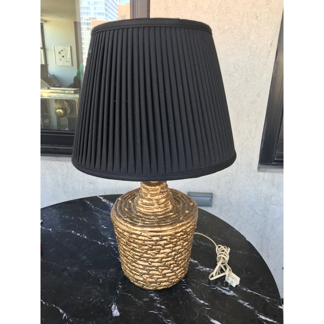 Gold 1960s Gold Painted Raffia Table Lamp With Black Shade For Sale - Image 8 of 10