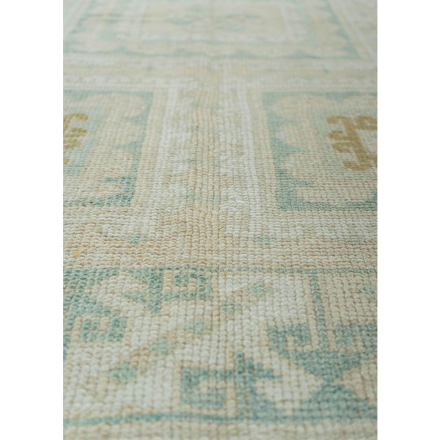 Turkish Turkish Vintage Rug 4'3" x 5'9" #20790 For Sale - Image 3 of 8