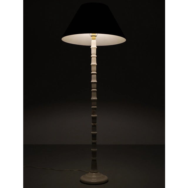 Hollywood Regency Regency Marble Floor Lamp, Italy, 1970s For Sale - Image 3 of 8