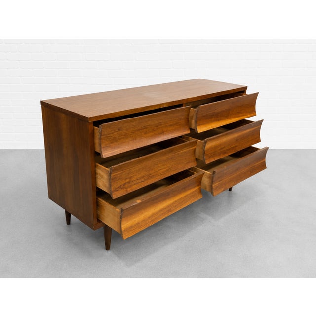 Mid Century Modern Walnut Lowboy Dresser | Sculpted Front 6 Drawer Credenza | Refinished Vintage MCM Bedroom Storage Cabinet, C. 1960’s For Sale - Image 13 of 16