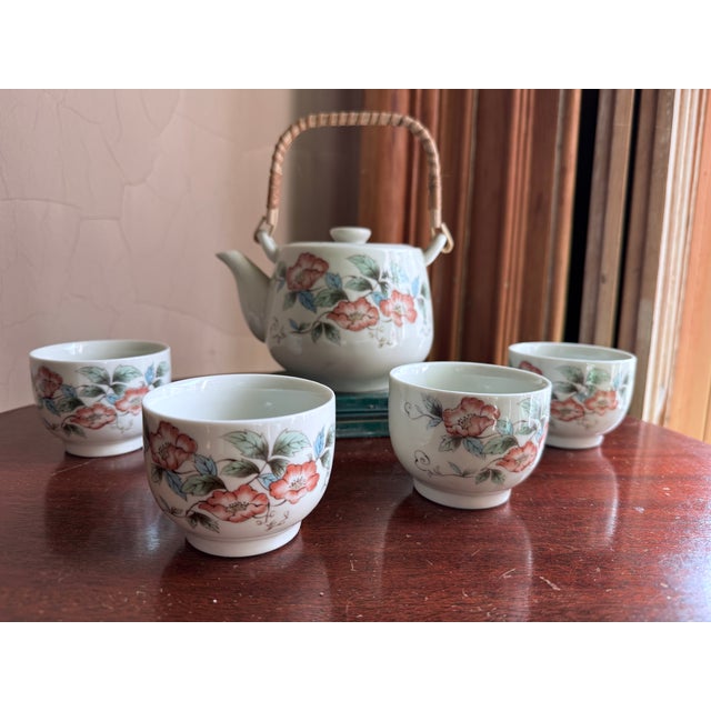 1960s 80s Japanese Floral Tea Pot and Cups For Sale - Image 5 of 16