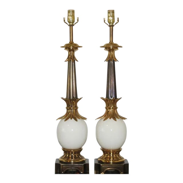 Vintage Ceramic Ostrich Egg Table Lamps by Stiffel in White For Sale - Image 11 of 11