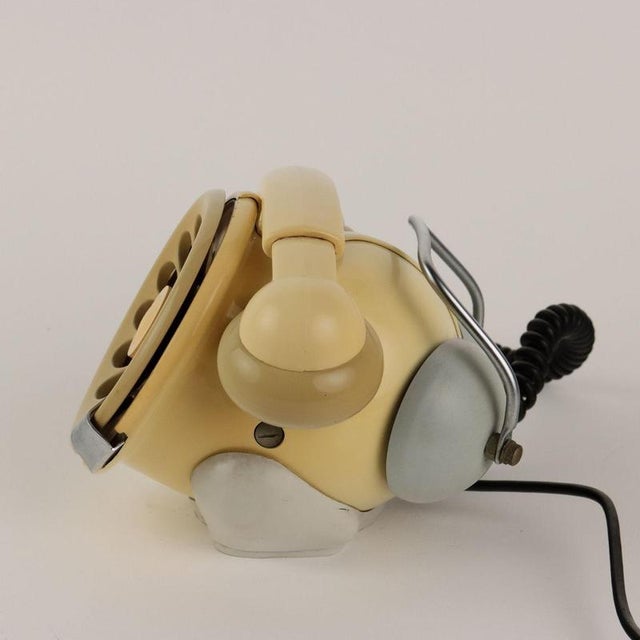 Vintage Telephone in Plastic from Bobo Telcer, 1971 For Sale - Image 5 of 8
