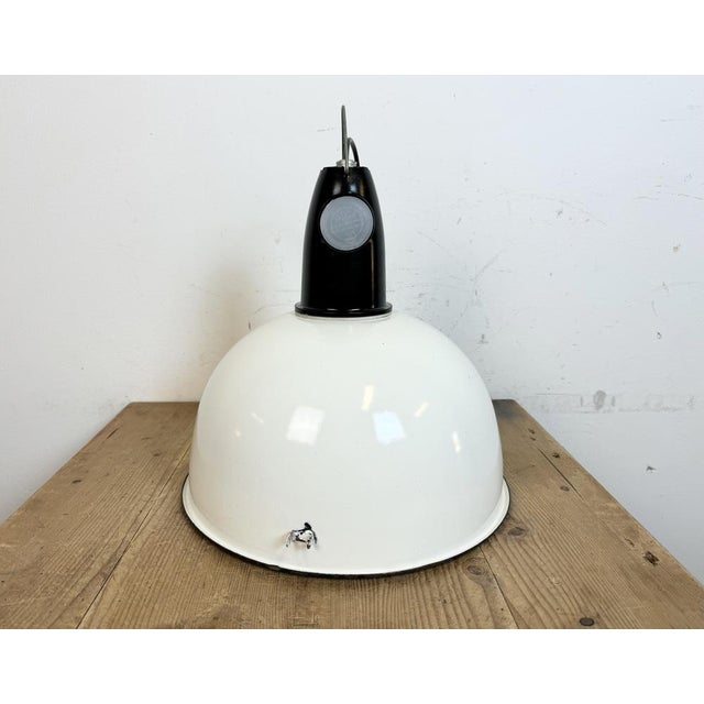 Soviet Industrial White Enamel Pendant Lamp, 1960s For Sale - Image 17 of 18