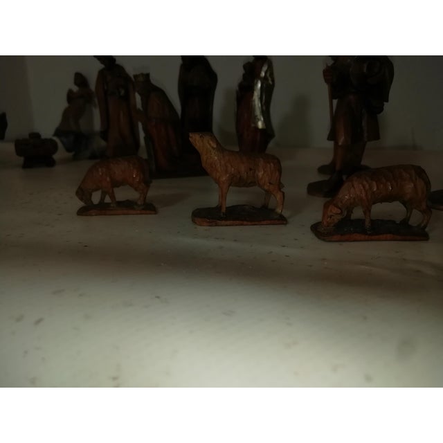 Wooden Nativity Scene by Karl Kuolt for Anri Val Gardena, Italy, 1950s, Set of 17, Set of 17 For Sale - Image 9 of 18