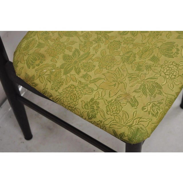 Wood Vintage Dyrlund Mid Century Danish Modern Rosewood Curved Back Dining Side Chair For Sale - Image 7 of 12