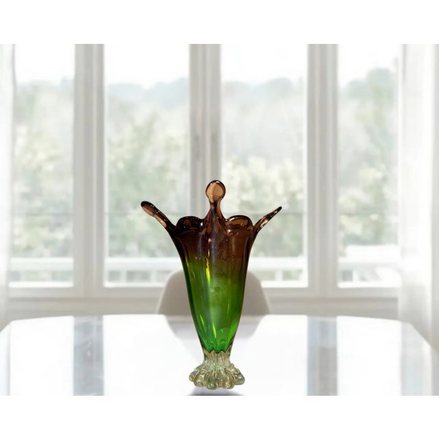 Mid 20th Century Mid-Century Murano Art Glass Purple 4 Point and Green Vase For Sale - Image 5 of 18