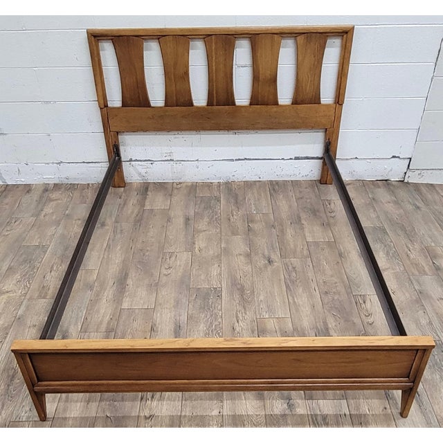 Vintage Full Size Mid Century Modern MCM Bed | Chairish
