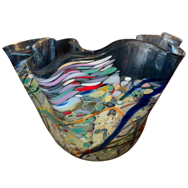 Modern John Gerletti Signed Art Glass Centerpiece Vase, 1997, u.s.A. For Sale - Image 3 of 9