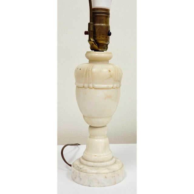 Early 20th Century Antique Mid Century Italian Carved Alabaster Urn Table Lamp For Sale - Image 5 of 14