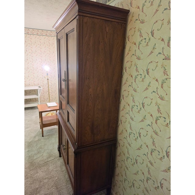 Neoclassical Late 20th Century Henredon Neoclassical Walnut Gentleman's Chest Armoire For Sale - Image 3 of 17