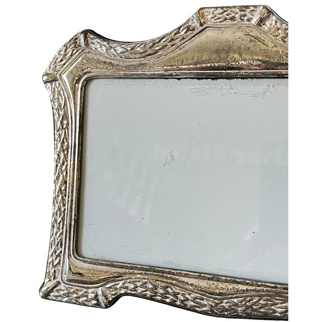 Shabby Chic 1980s Shabby Chic Silverplated Picture Frame With Sculpted Foliate Border for 5"x7" Landscape Vertical Picture For Sale - Image 3 of 11