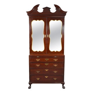 18th Century George II Irish Mahogany Secretaire Cabinet in the Style of Giles Grendy For Sale