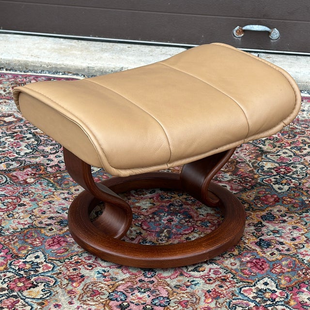 Vintage Ekornes Stressless Ottoman or Footstool in Camel Leather [Store ref 18x18x28]