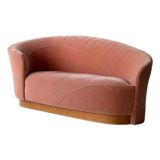 1970s Postmodern Mohair Lounge Chaise For Sale
