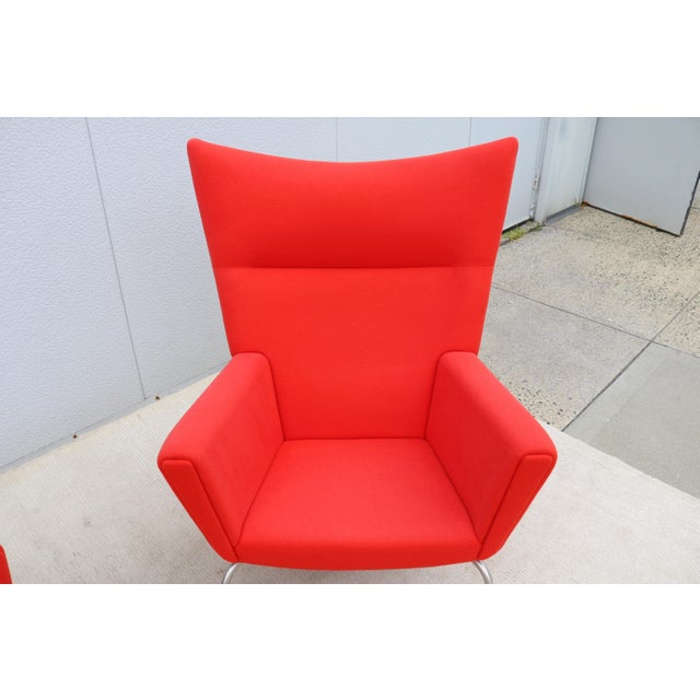 MCM Danish Hans J. Wegner for Carl Hansen & Son Ch445 Wing Lounge Chairs, a Pair For Sale - Image 14 of 18