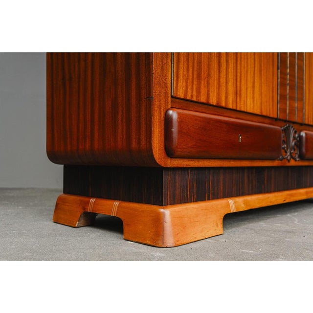 Art Deco Style Sideboard in Mahogany For Sale - Image 10 of 18
