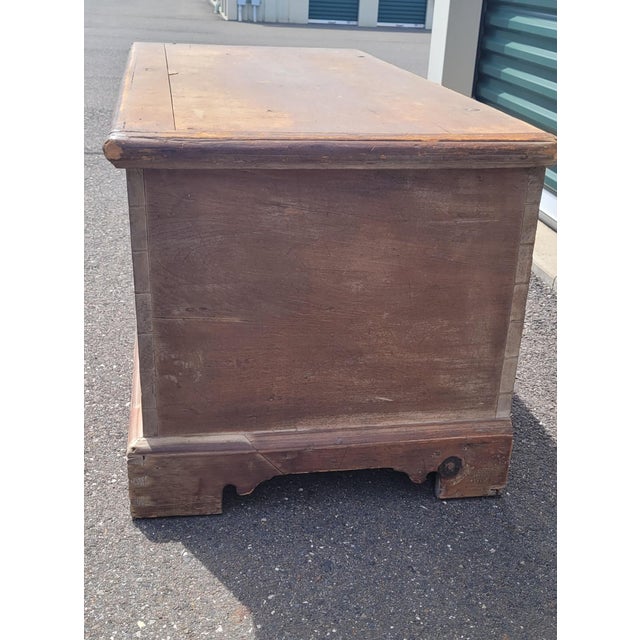 Late 18th Century American Chippendale Blanket Chest For Sale - Image 13 of 18