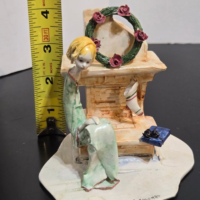 Camel A. Colombo Lo Scricciolo Figurine Christmas Girl Fireplace 4" Handmade in Italy For Sale - Image 8 of 8