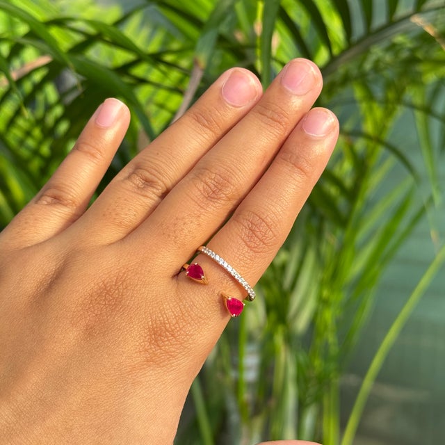 VRJewels Designer Open Ruby Split Band Ring With Diamonds in 14k Yellow Gold Size 6 For Sale - Image 12 of 17