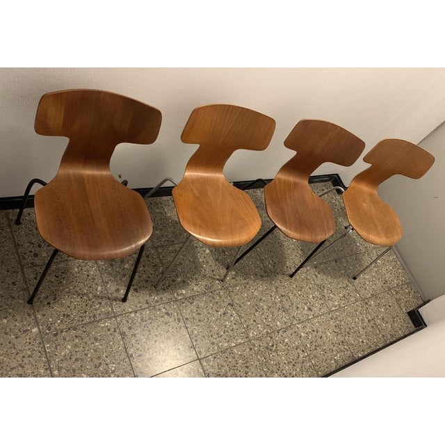 Mid-Century Modern 3103 Hammer Chairs by Arne Jacobsen for Fritz Hansen, 1960s, Set of 2 For Sale - Image 3 of 18