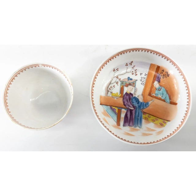 Chinoiserie 19th Century English Porcelain Teacup and Saucer in Chinoiserie Chinese Export Style For Sale - Image 3 of 13