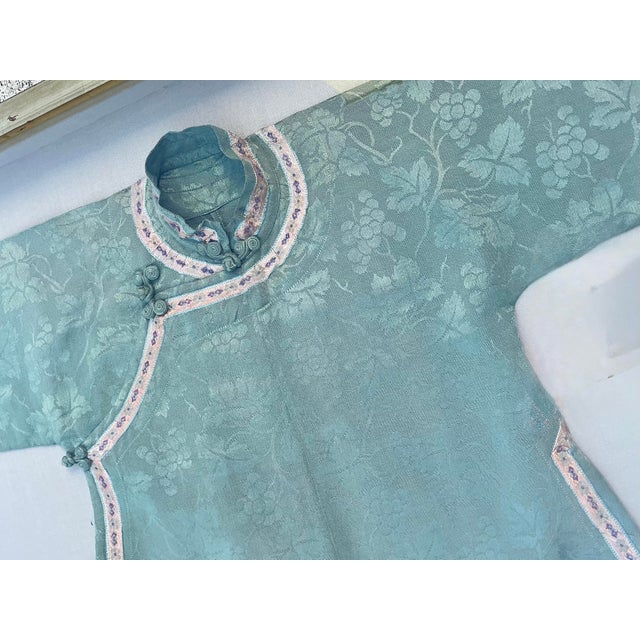 Late 20th Century Vintage Asian Shadowbox Silk Lady’s Jacquard Kimono Jacket For Sale - Image 5 of 12