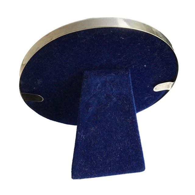 Vintage 1960’s Empire Sterling Silver Round Picture Frame Ball Feet and Blue Velvet Easel Back For Sale - Image 4 of 6