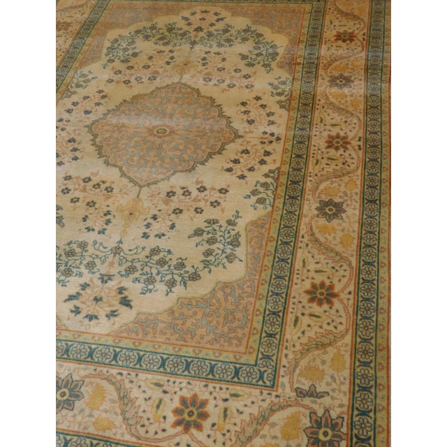 Boho Chic Early 21st Century Vintage Hand Knotted Woolen Rug. 4'x 6' For Sale - Image 3 of 13