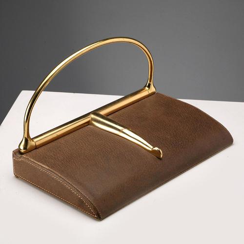 Vintage Bookends in Leather and Brass from Gucci, Italy, 1970s, Set of 2 For Sale - Image 5 of 14