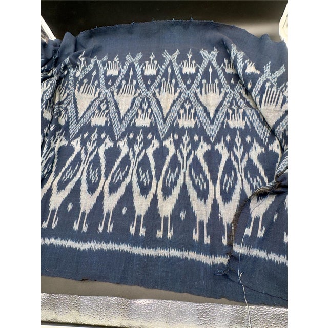 Southeast Asia Sumba Island Indigo Indonesian Handwoven Ikat Textile For Sale - Image 4 of 4