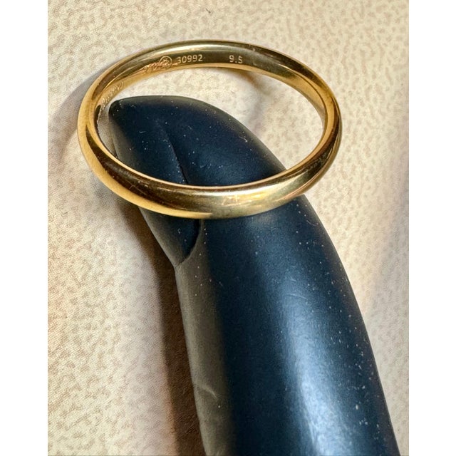 18 Karat Yellow Gold Half Round Classic Wedding Band Solid Ring, Briony Raymond For Sale - Image 10 of 18