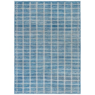 Modern Geometric Chain Motif Light Gray Rug "Catena" by Doris Leslie Blau For Sale