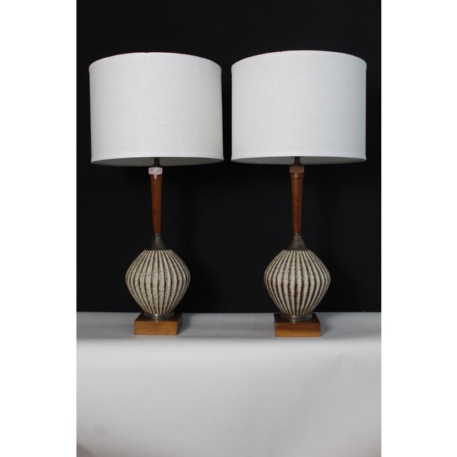Mid-Century Modern Laurel Inpired Table Lamps. For Sale - Image 3 of 14