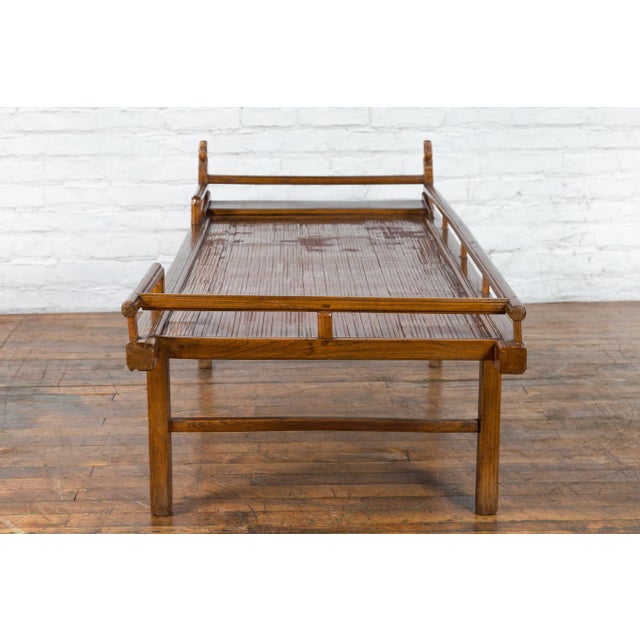 19th Century Chinese Qing Dynasty Elm & Bamboo Seat Daybed with Guardian Lions For Sale - Image 9 of 13