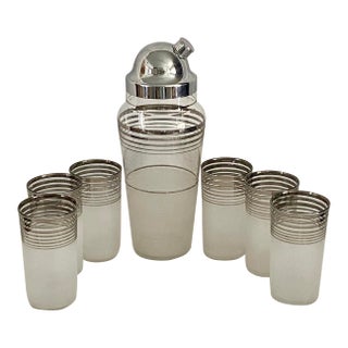 Mid-Century Modern Cocktail Set With Platinum Rings & Sugar Glass Finish - Set of 7 For Sale