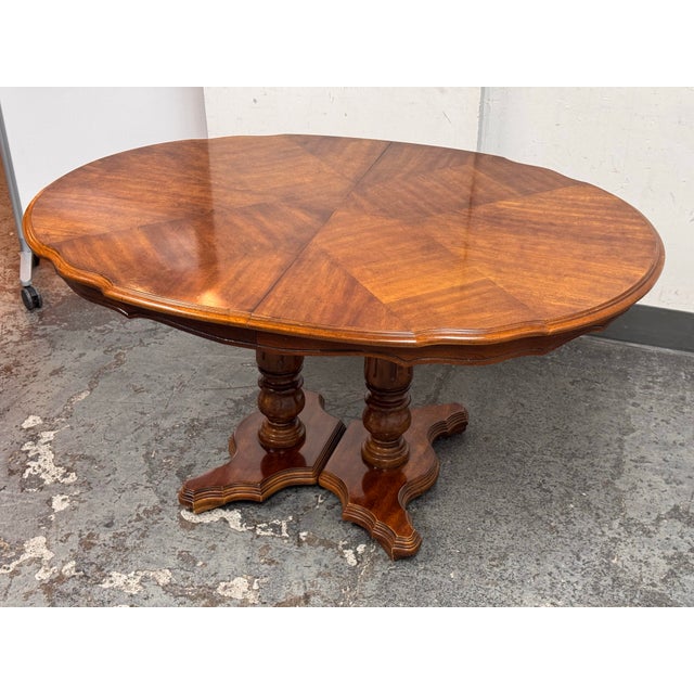 Late 20th Century Double Pedestal Extension Dining Table For Sale - Image 5 of 12