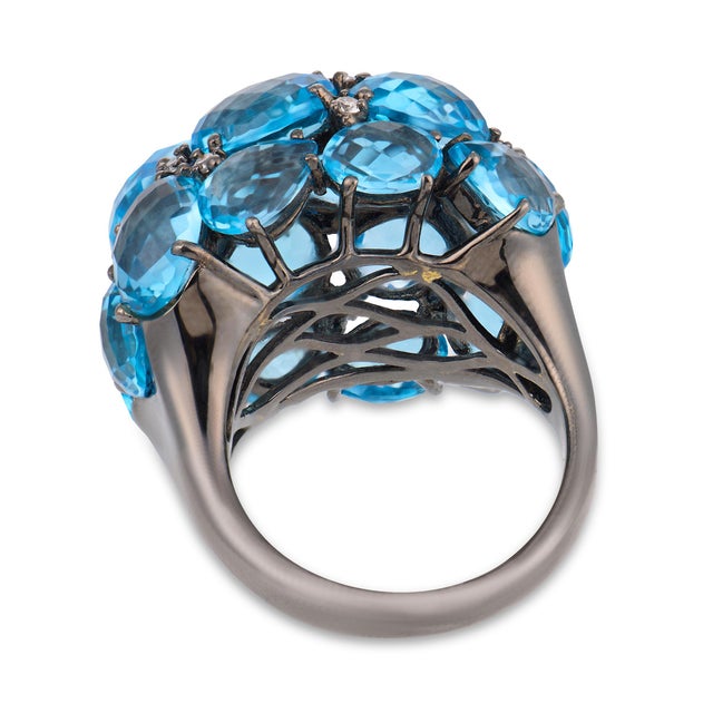 Vintage 25.00 Carat Blue Topaz 18k Gold Cocktail Ring, Size 6.75 For Sale In Los Angeles - Image 6 of 7