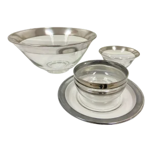 Mid-Century Dorothy Thorpe Silver Rim Bowl Set- 5 Pieces