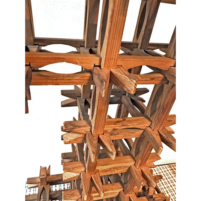 Early 20th Century Antique Tramp Art Crown of Thorns Wooden Cross For Sale - Image 5 of 7