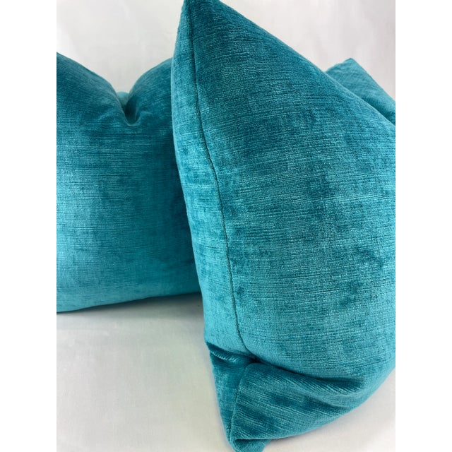 Transitional Lee Jofa "Vintage Velvet" in Peacock 22" Pillows-A Pair For Sale - Image 3 of 4