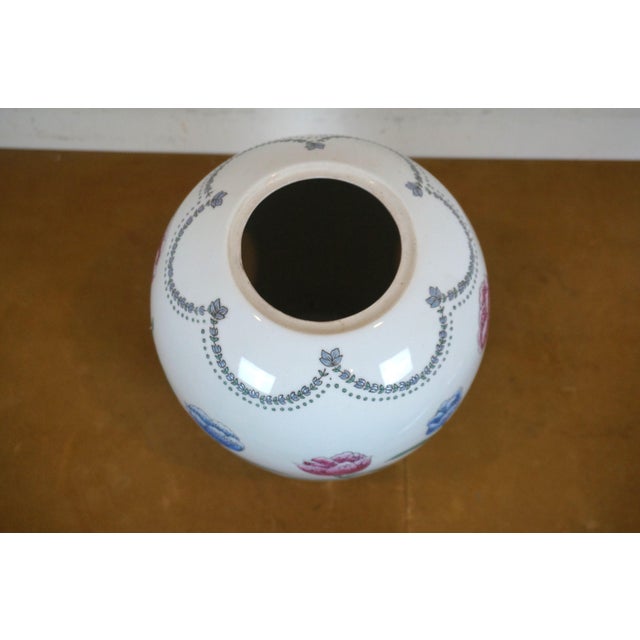 Late 20th Century Vintage Chinese Porcelain Famille Verte Lidded Ginger Jar Floral Vase For Sale - Image 5 of 10