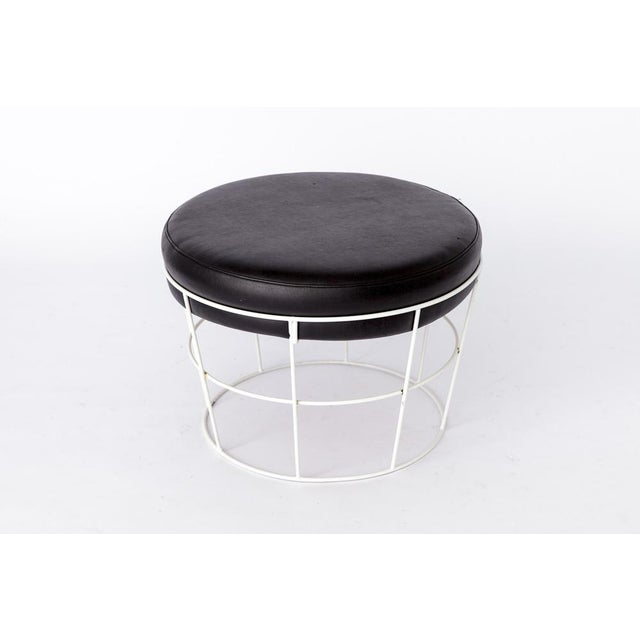 Interesting Vintage Stool from the 1970s and a nice gimmick. Unknown manufacturer. Origin most likely Germany. Metal white...