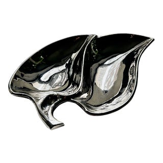 Circa 1970 "California Originals" Silver Ceramic Leaf Bowl For Sale